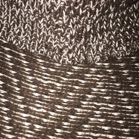 Spring + Mercer Brown Turtleneck Sweater Small - Picture 2 of 6